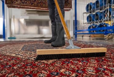 https://www.arearugcleaning.com/images/featured-rug-cleaning.jpg